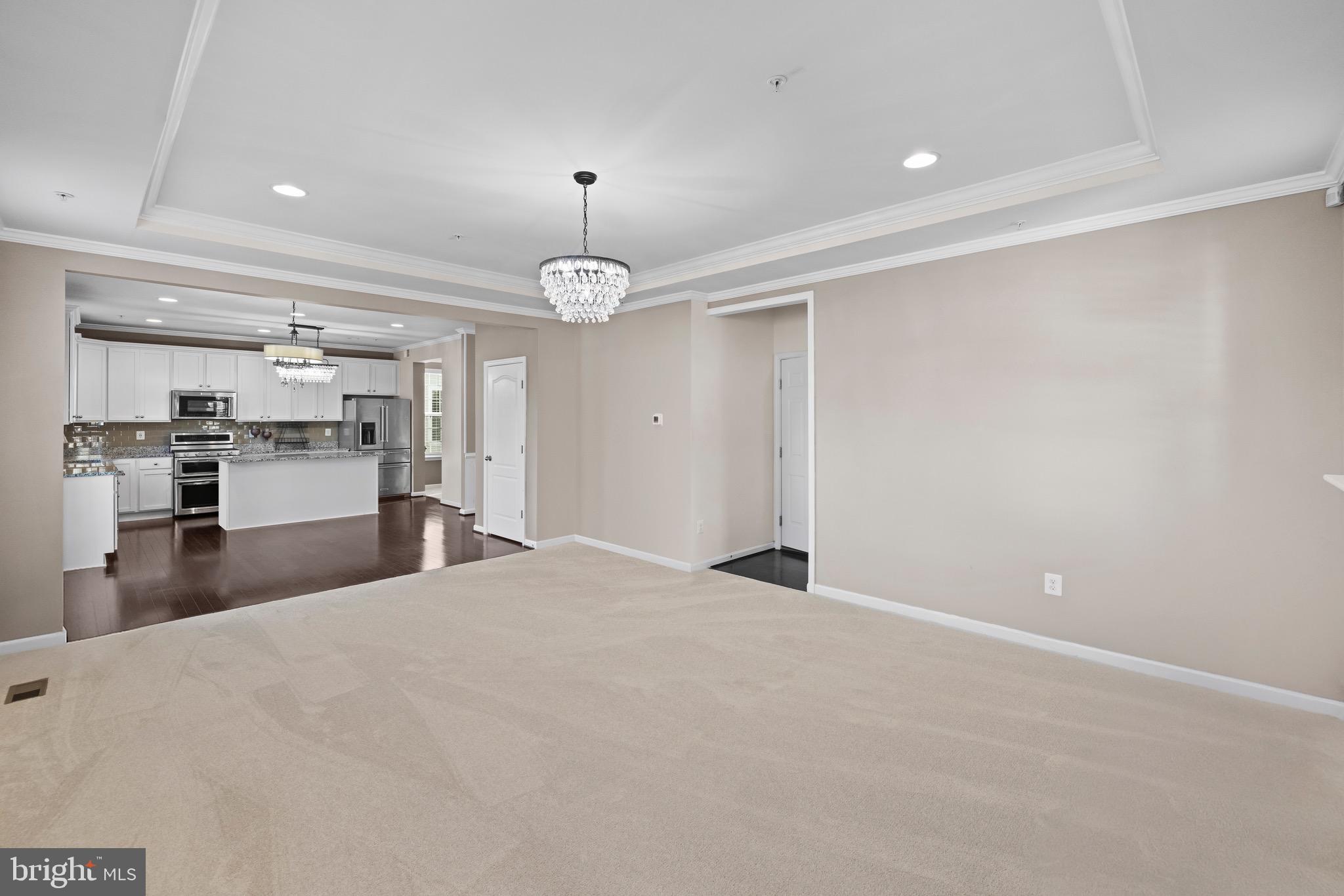 2920 KNIGHT CT