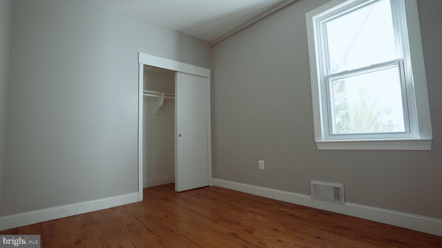 256 MANOR CIRCLE Unit: 101