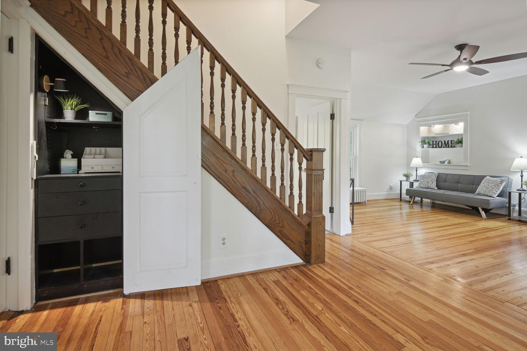 105 GROVE AVENUE