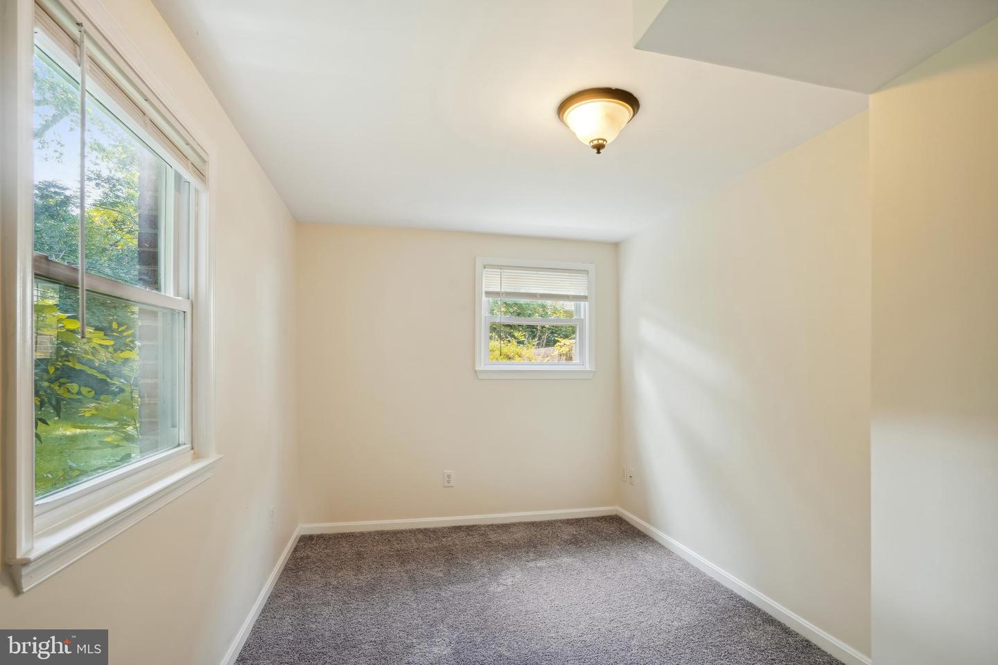 12217 WESTVIEW DRIVE