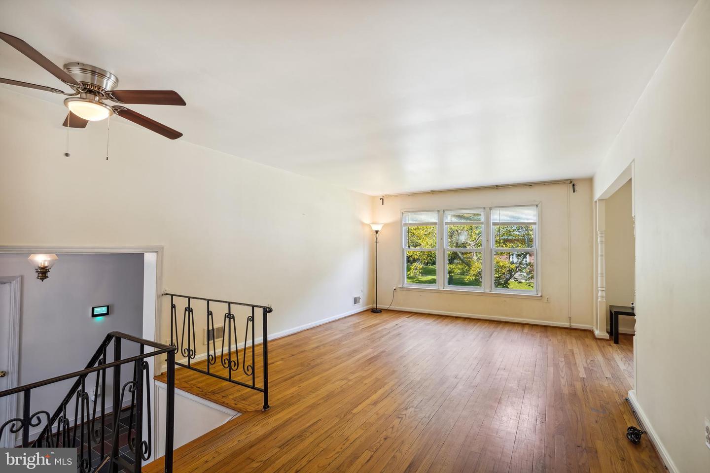12217 WESTVIEW DRIVE
