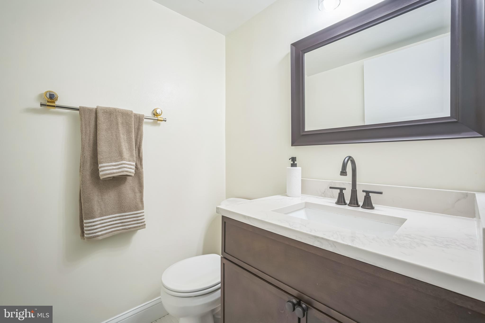 200 N PICKETT STREET 601