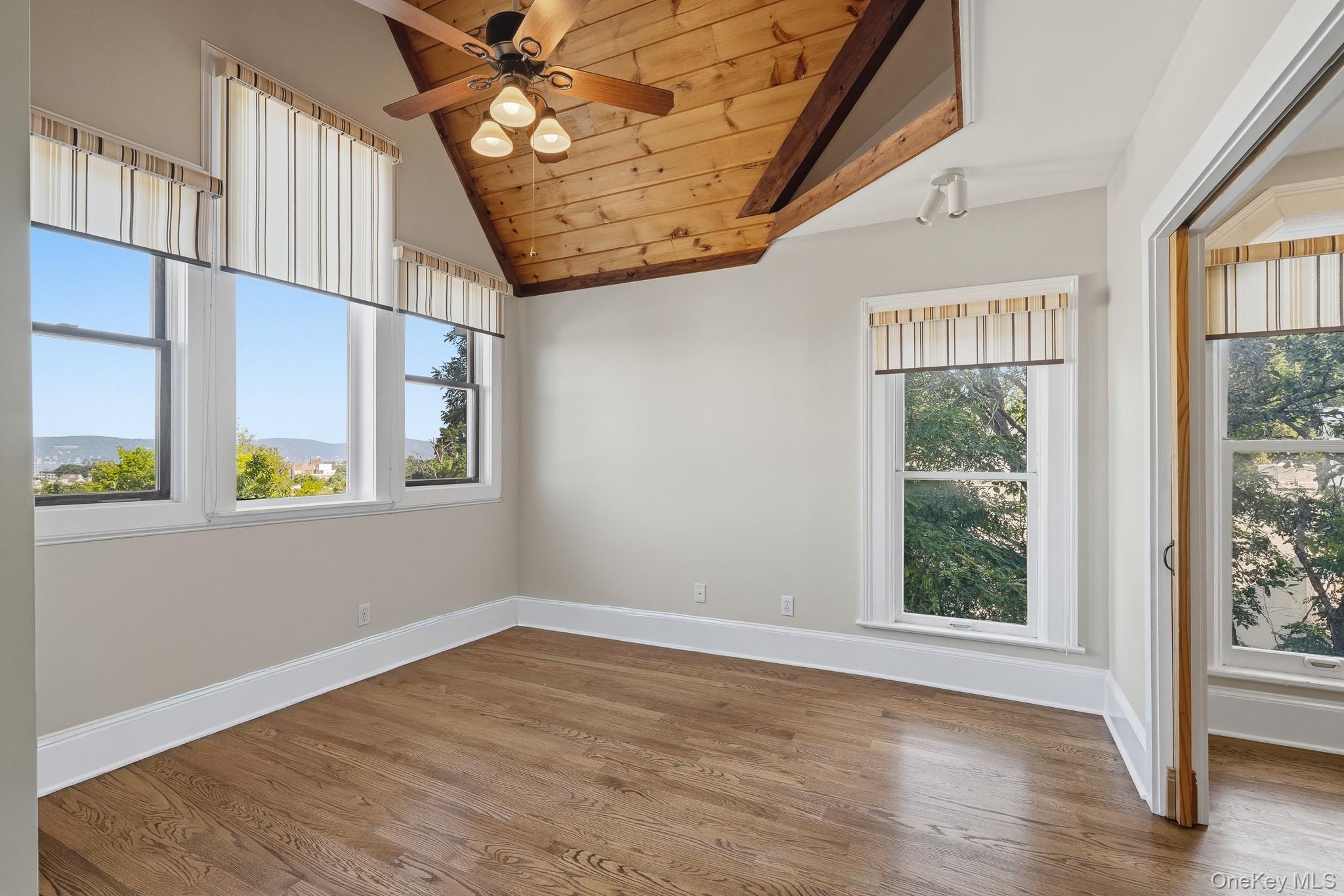 54 N Broadway Unit: 3
