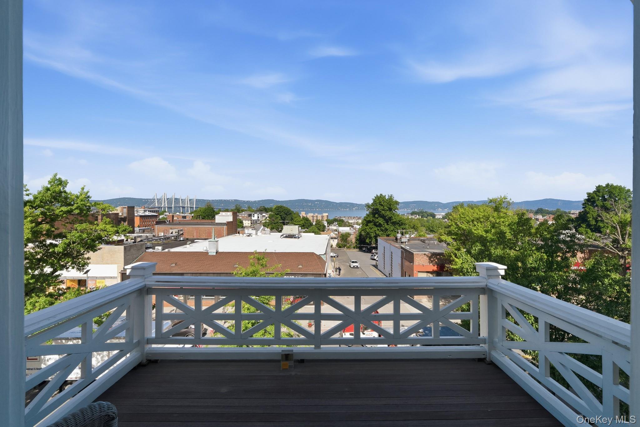 54 N Broadway Unit: 3
