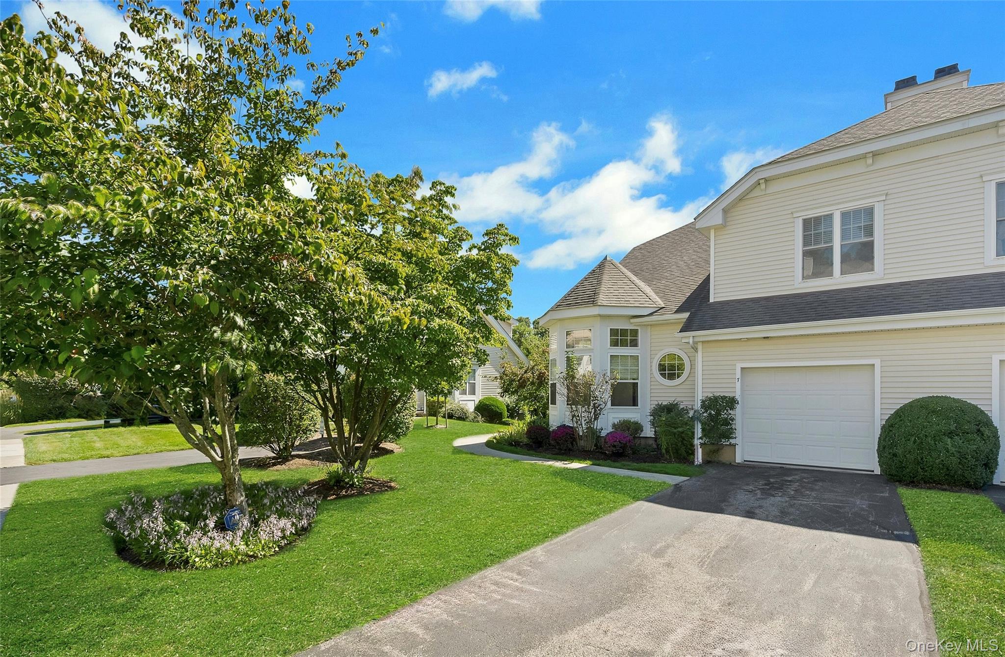 7 Winding Ridge Road