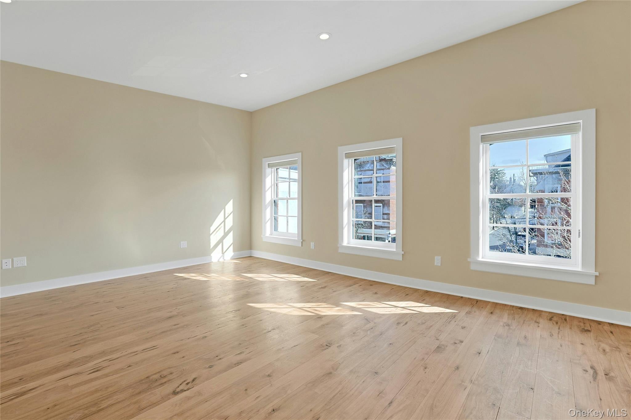 19 Main Street Unit: 3