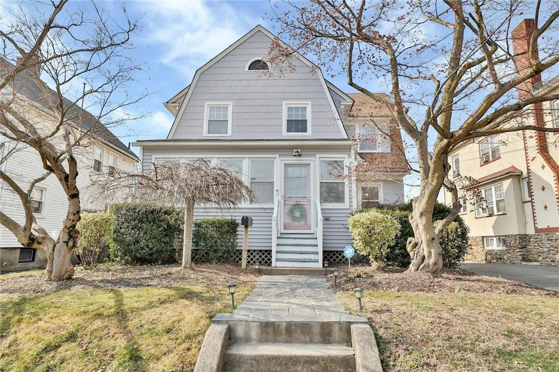 23 Sherwood Avenue