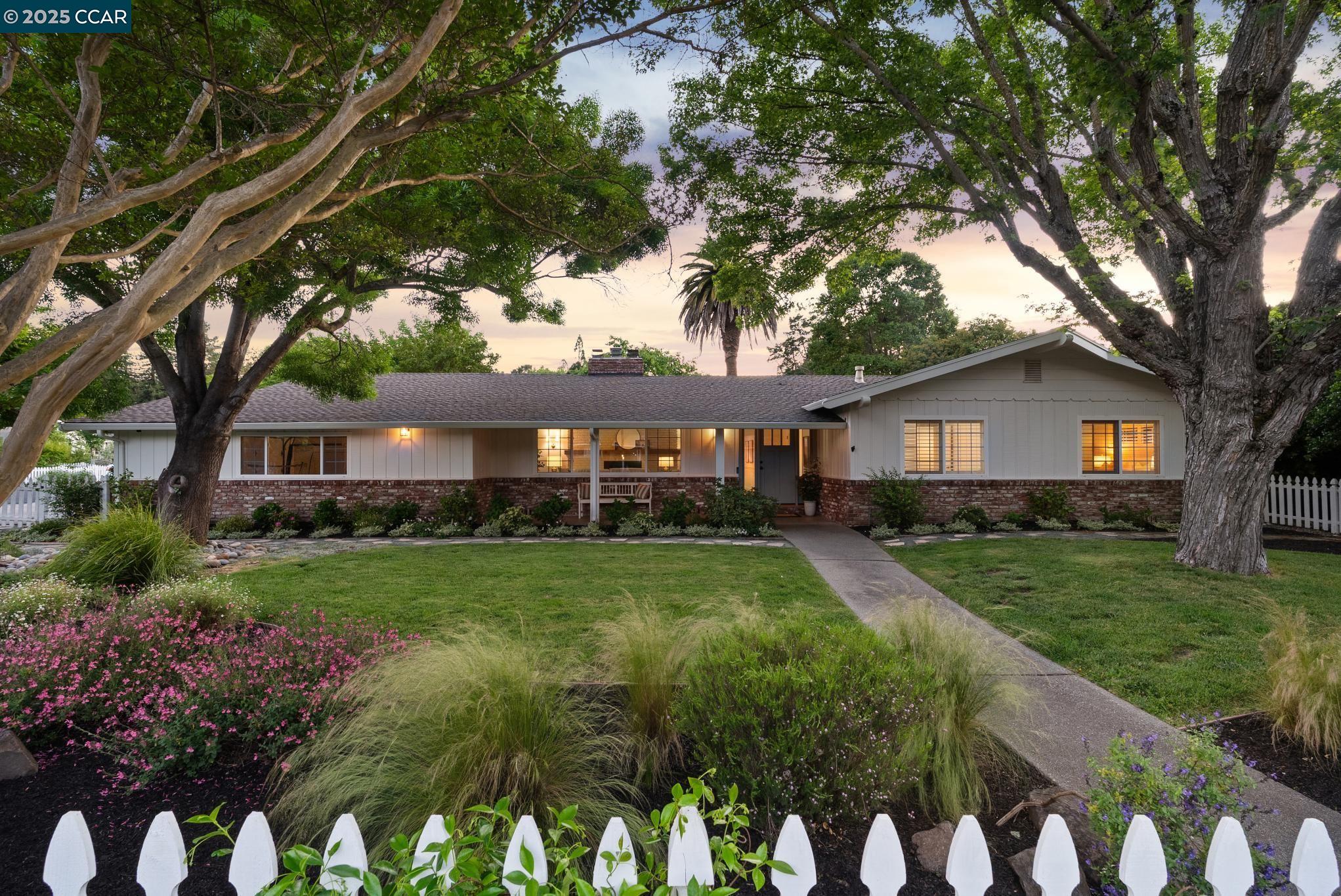 559 Silverado Dr