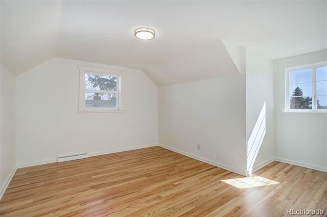 525 W Midway Boulevard