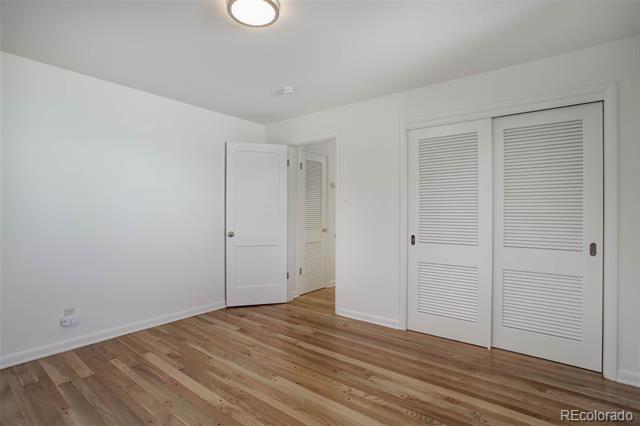 525 W Midway Boulevard