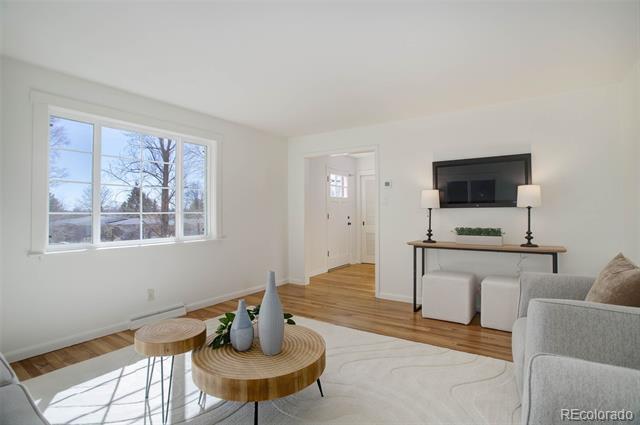 525 W Midway Boulevard