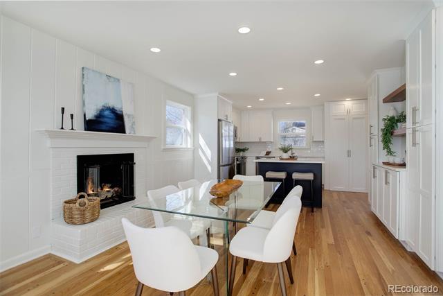 525 W Midway Boulevard