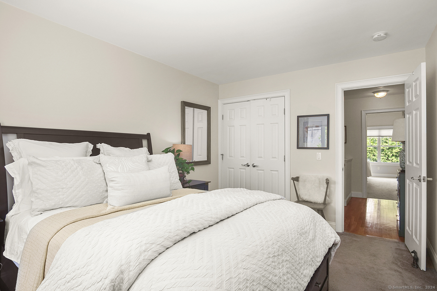 4 Pondside Way 4