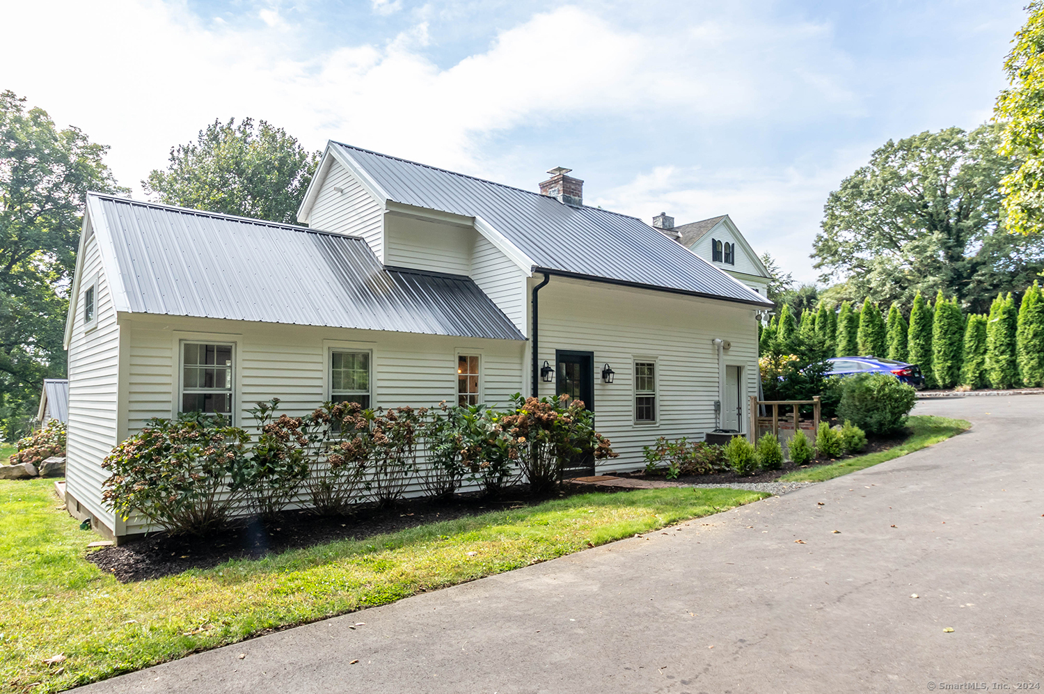 360 Mine Hill Road Cottage