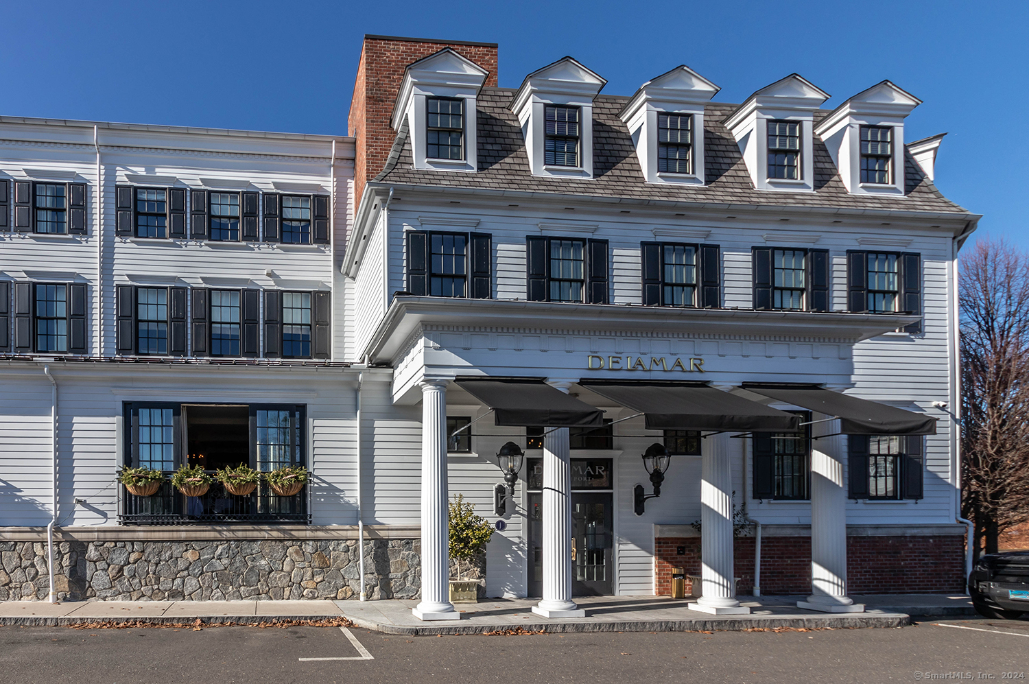 49 Southport Green