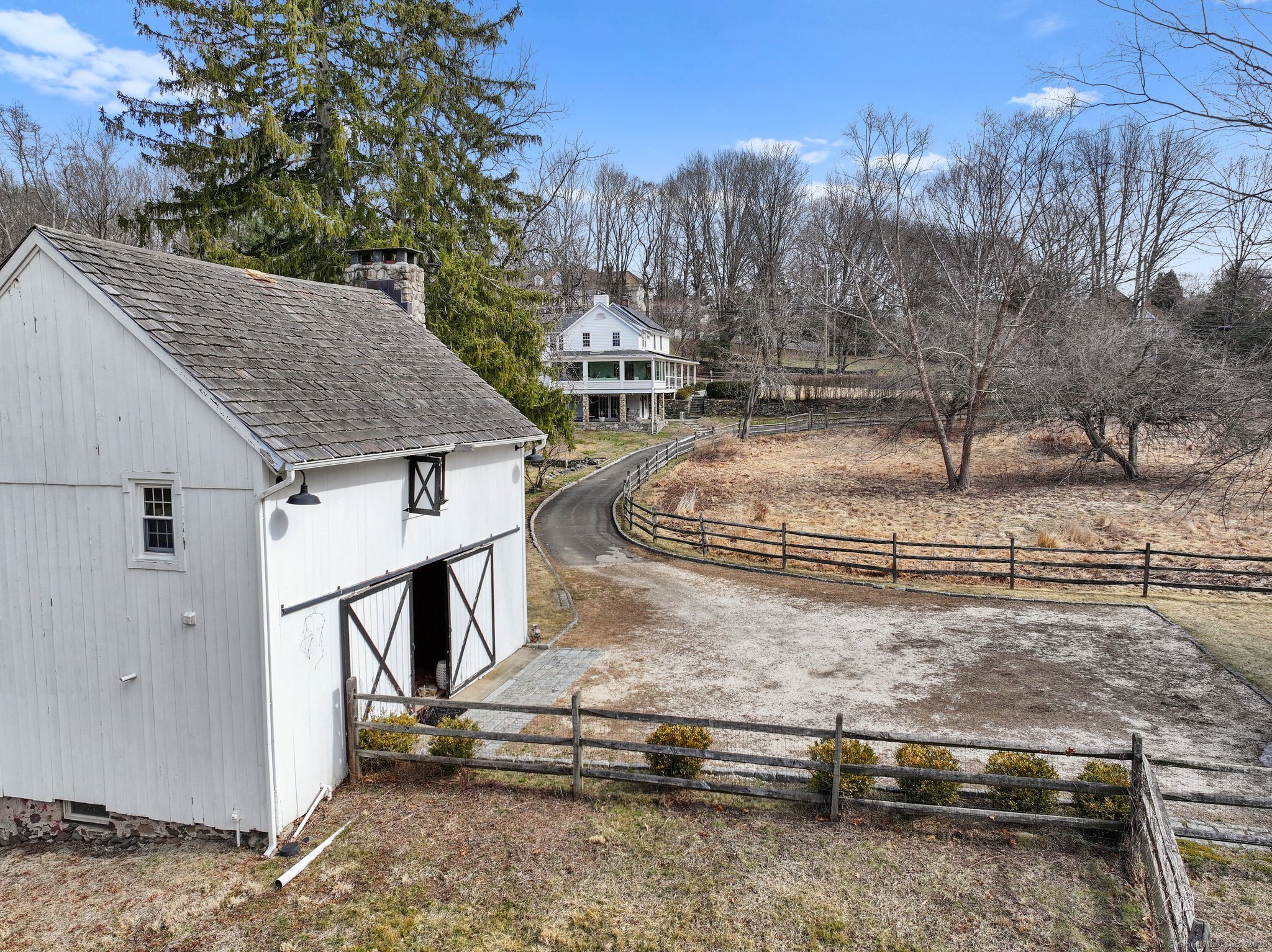 351 Hillside Road