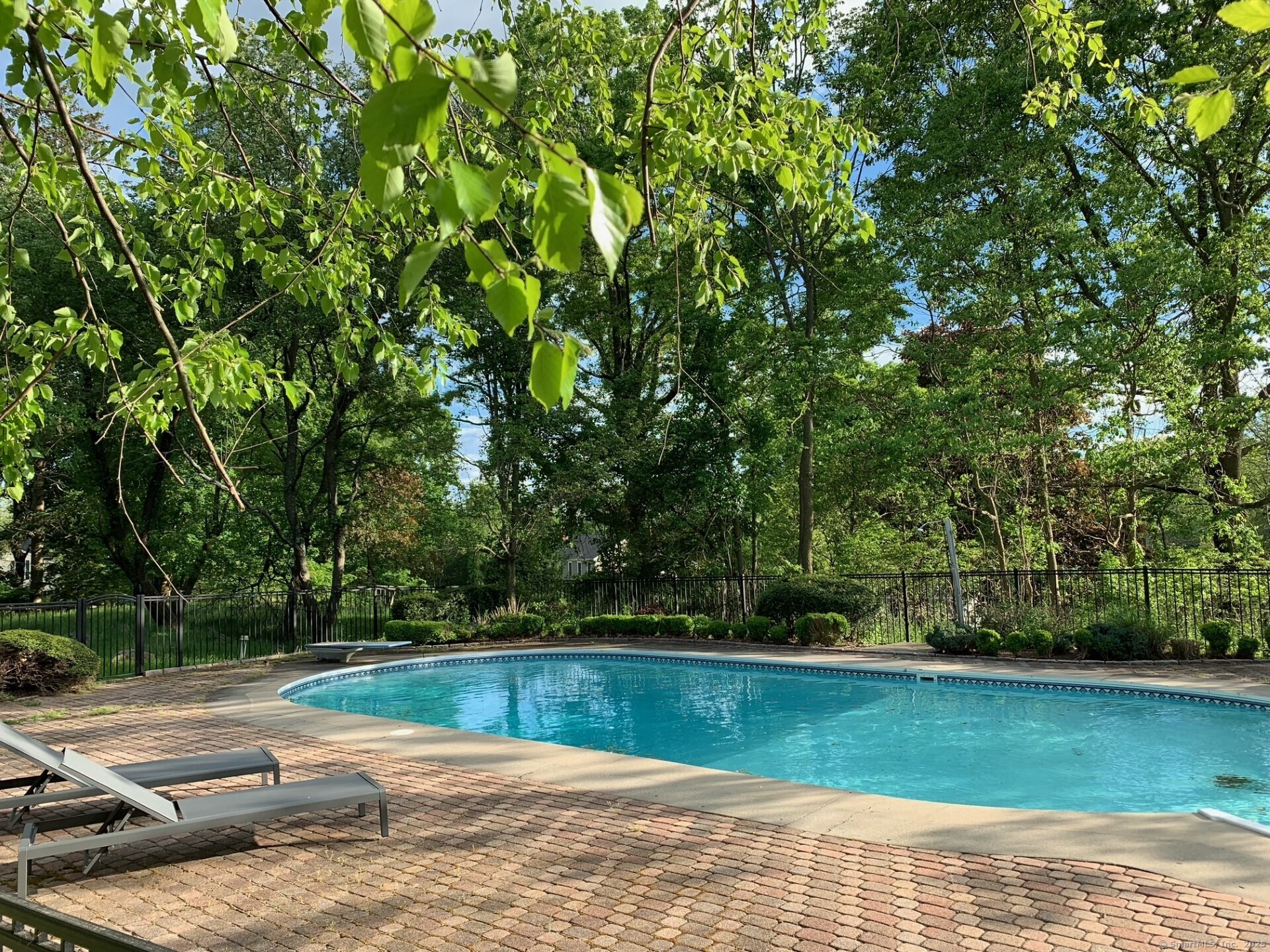 351 Hillside Road