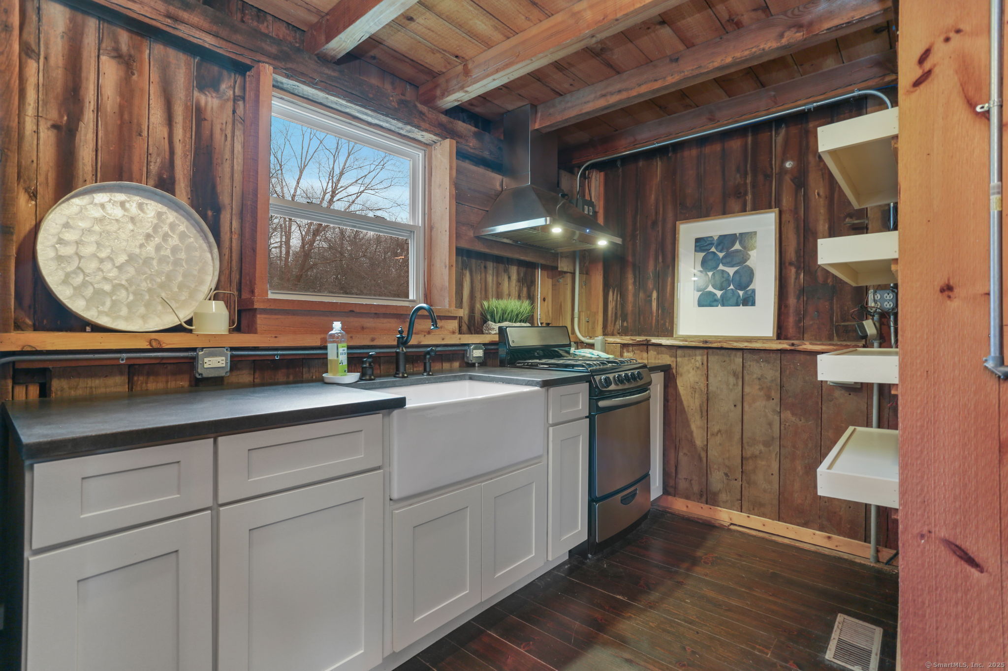 351 Hillside Road