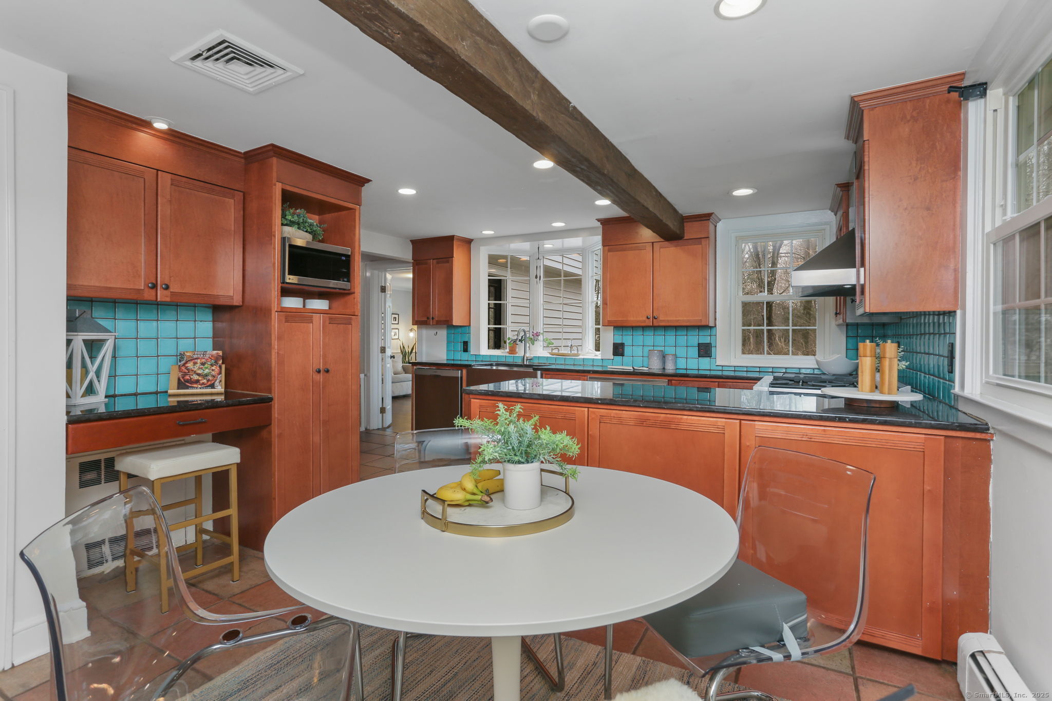 351 Hillside Road