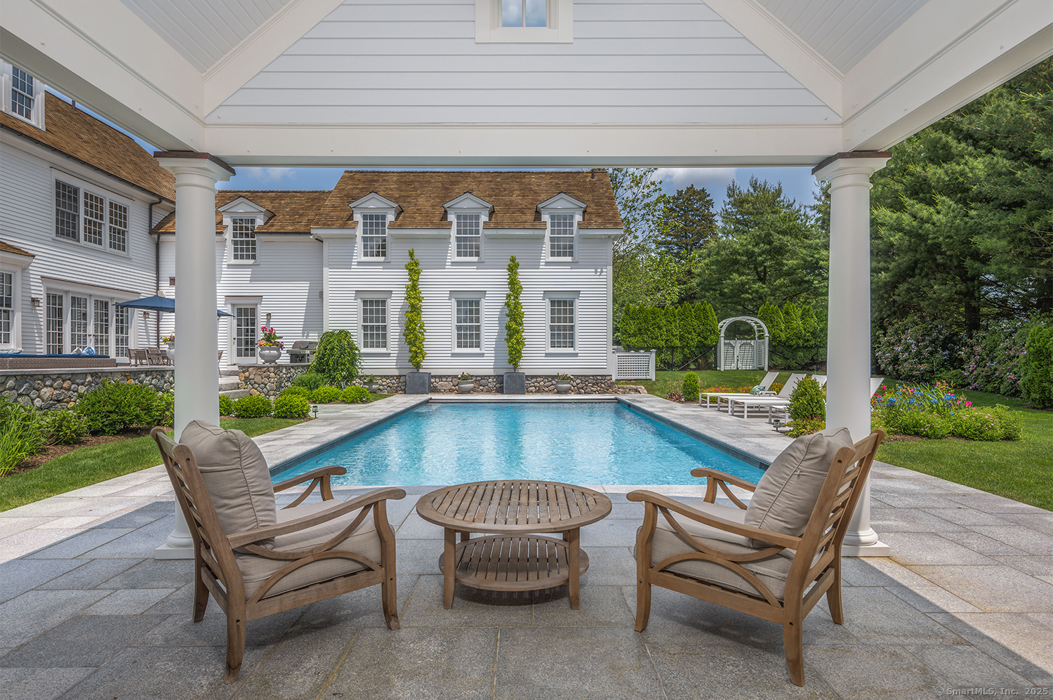 971 Hulls Farm Road