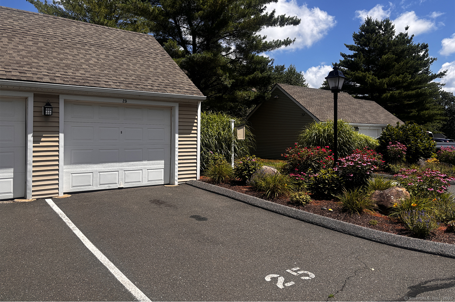 1 East Hayestown Road 25
