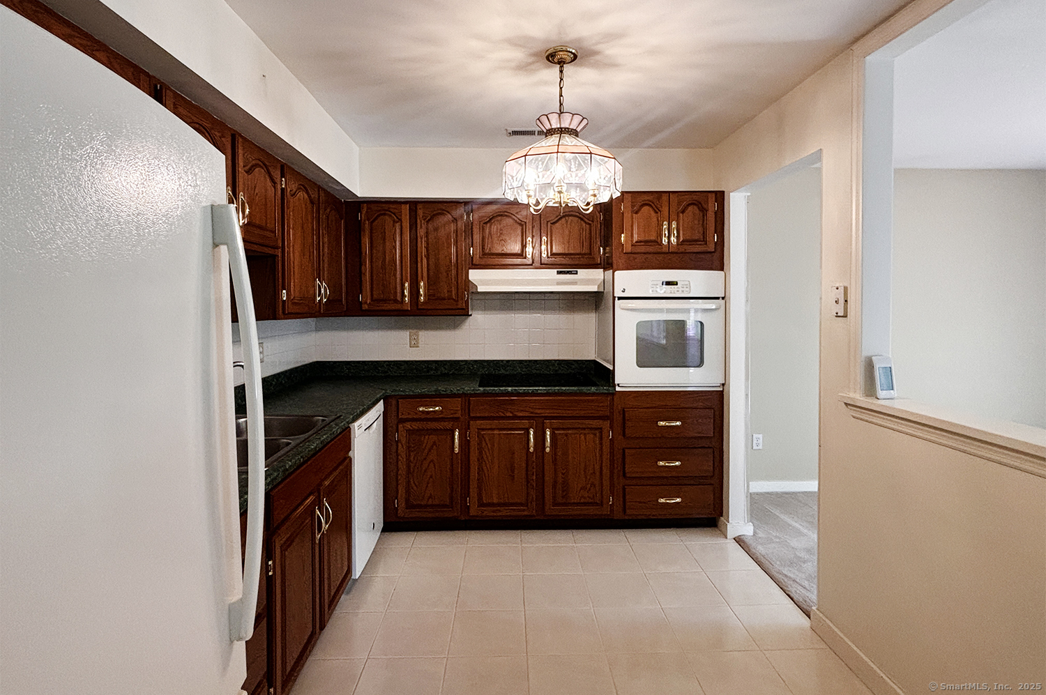 1 East Hayestown Road 25