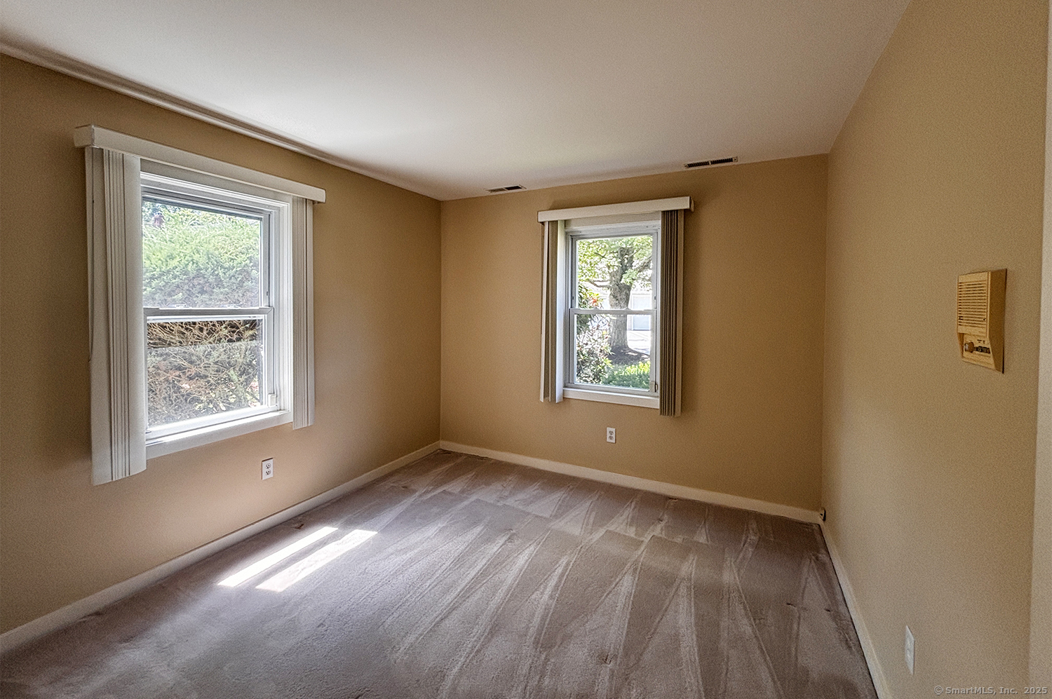 1 East Hayestown Road 25