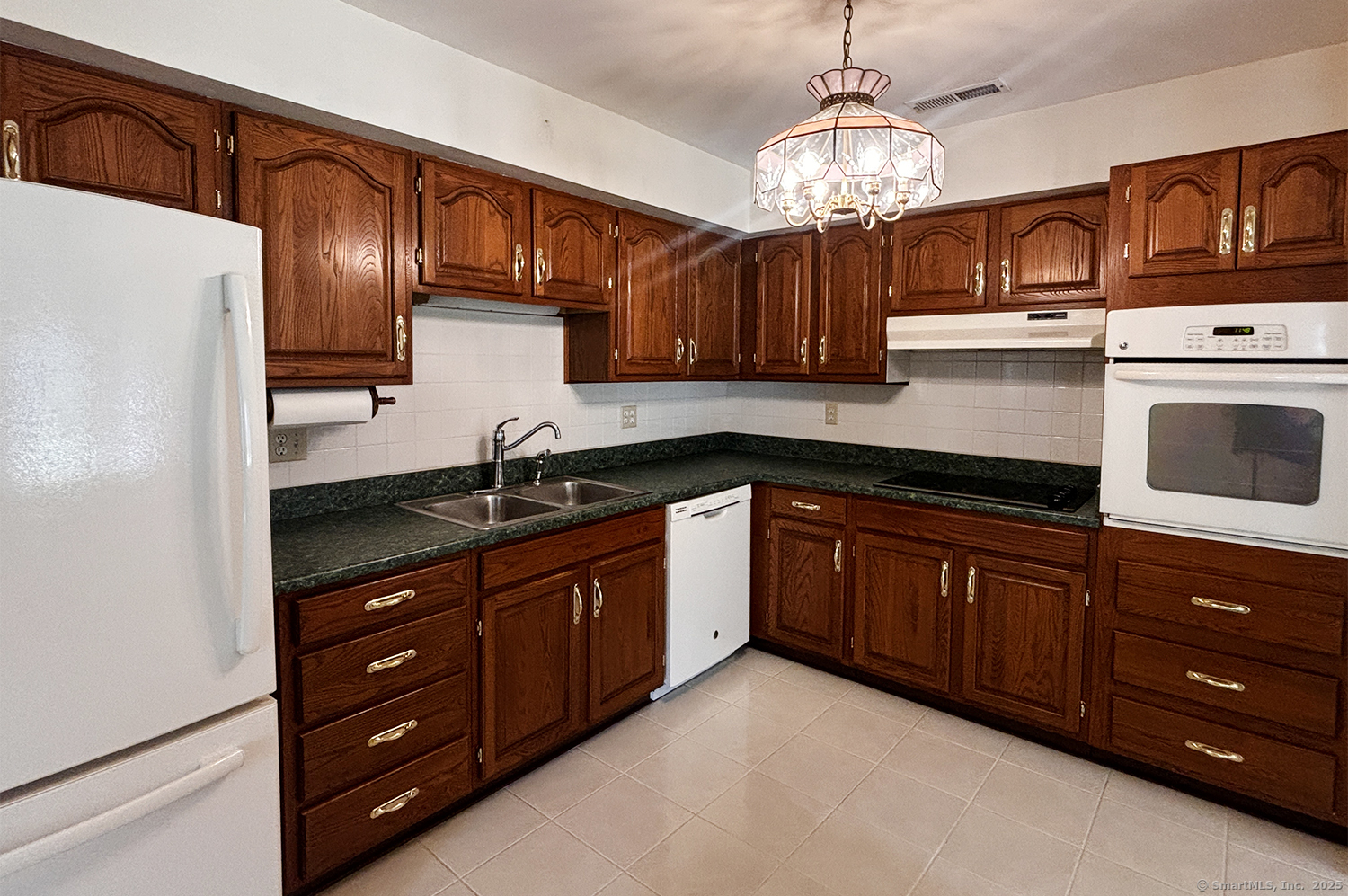 1 East Hayestown Road 25