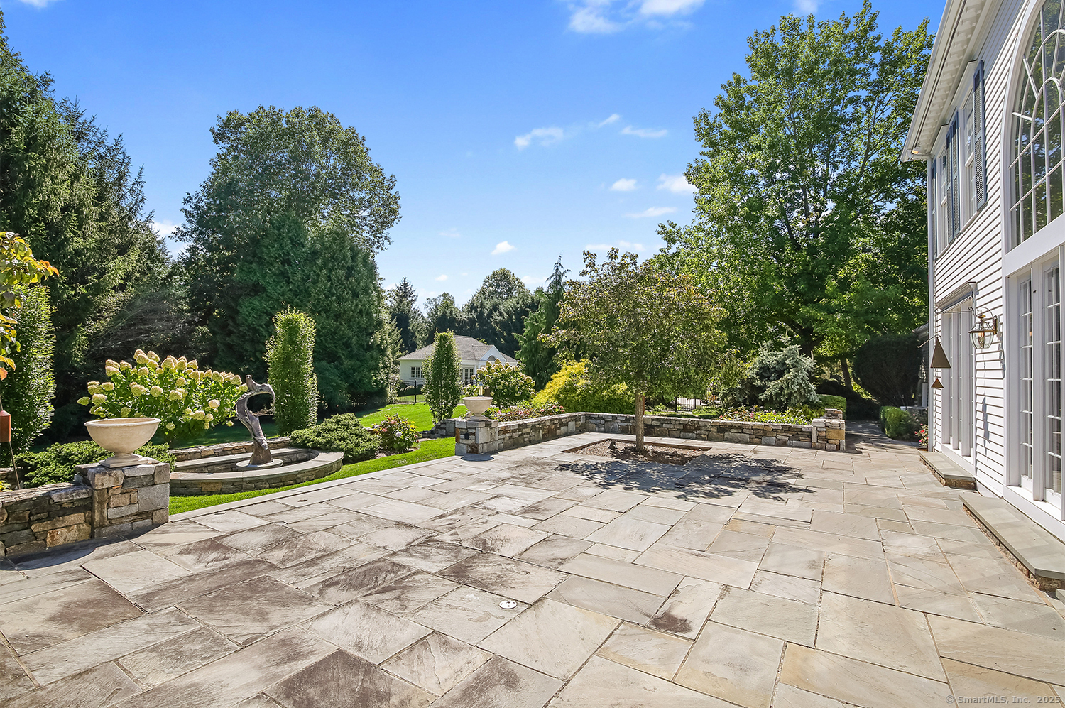 21 Queens Grant Drive