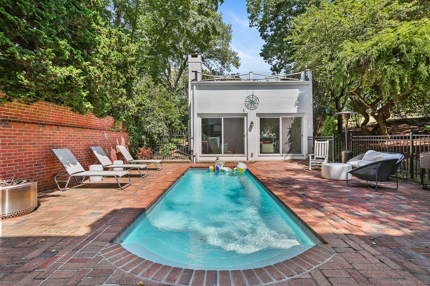 35 Rose Hill Road