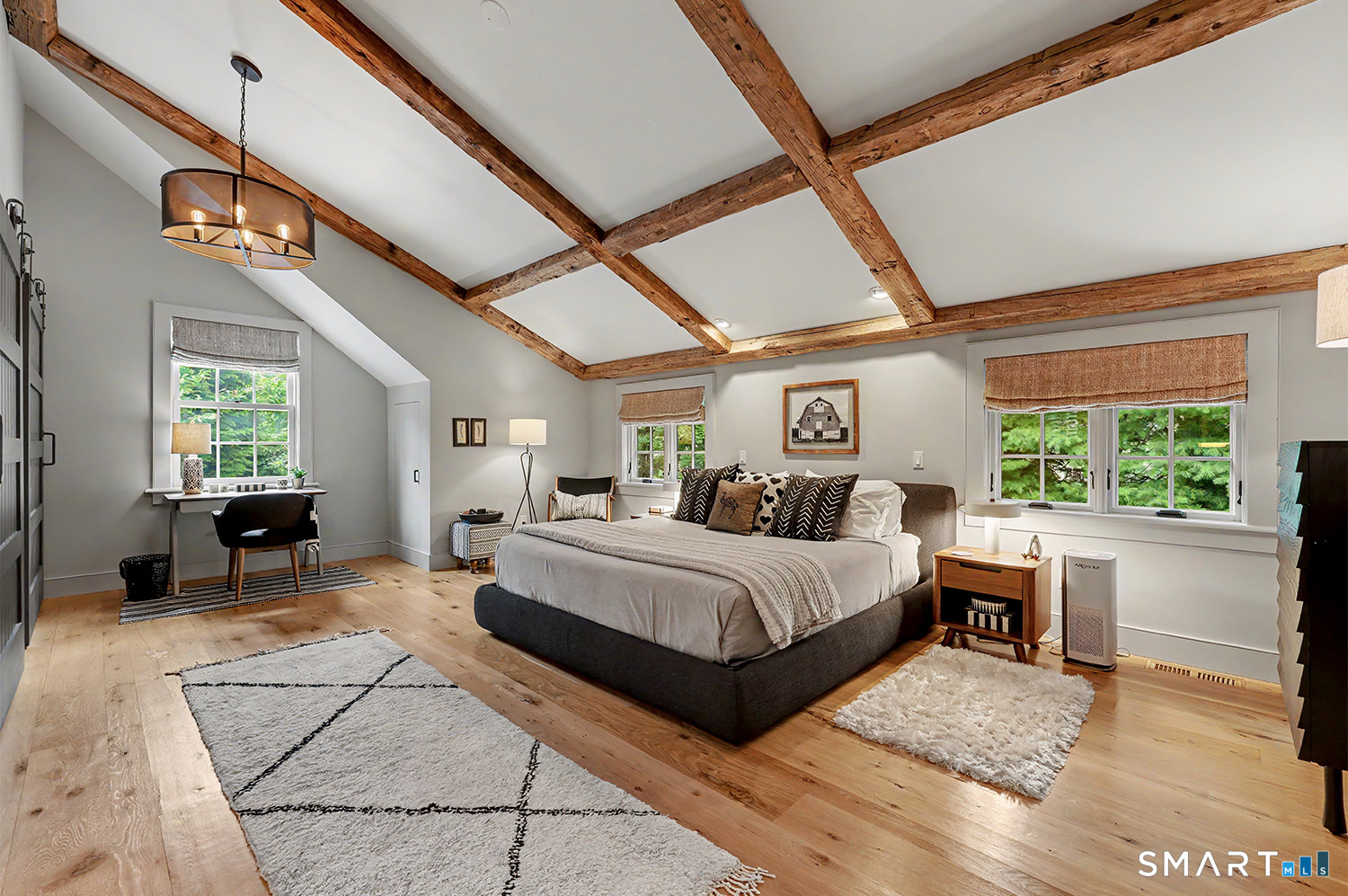 1061 Cedar Road