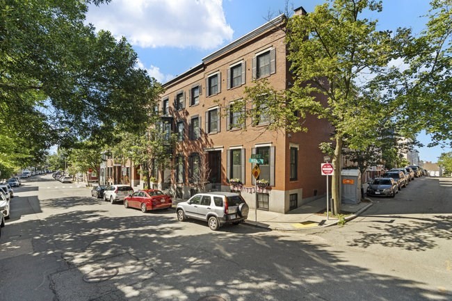 45 High St # 3
