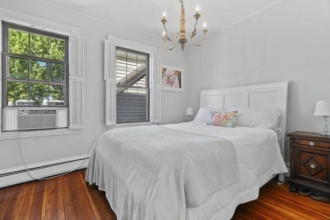 45 High St # 3