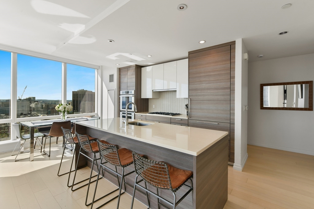1 Franklin St # 2903