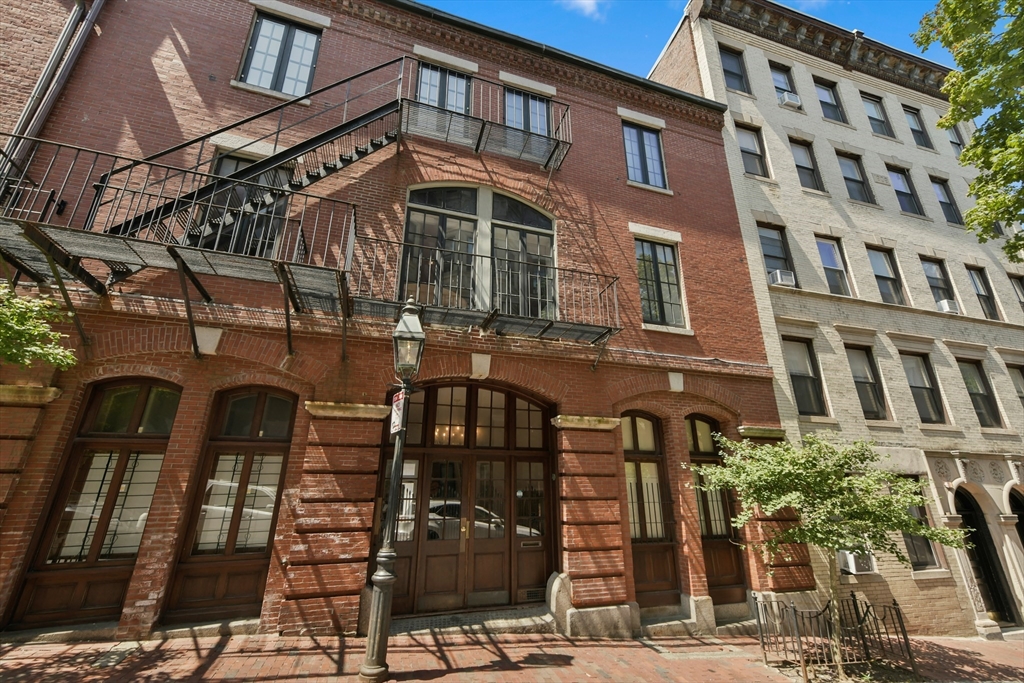40 Joy St # 4
