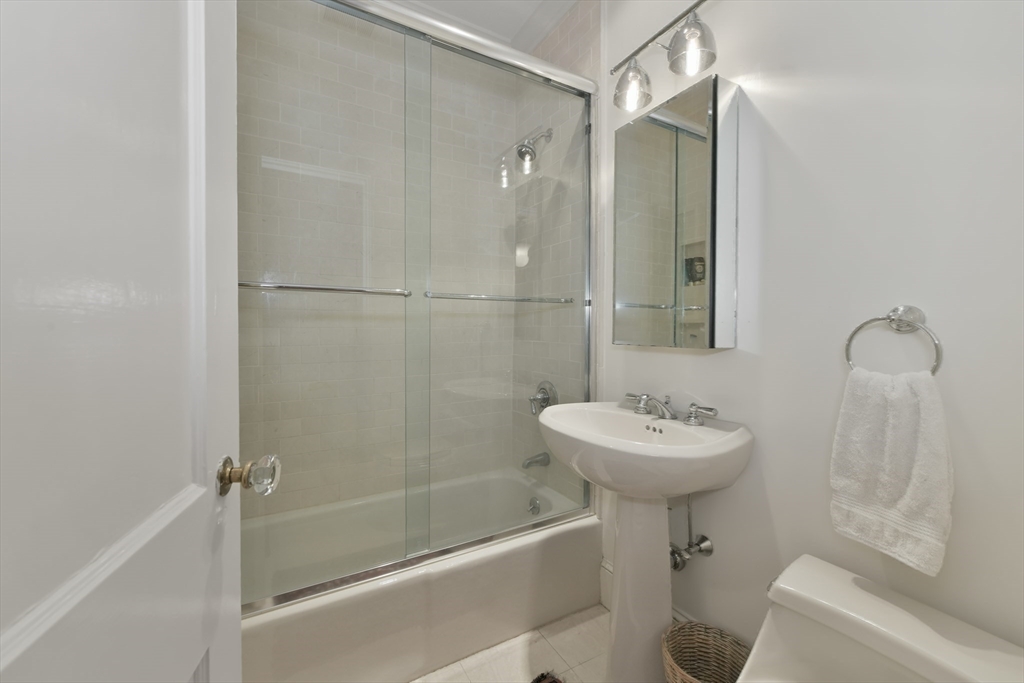 250 Commonwealth Avenue # 7