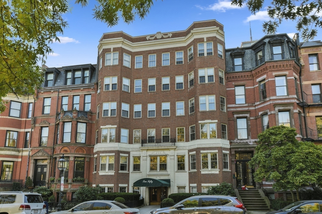 250 Commonwealth Avenue # 7