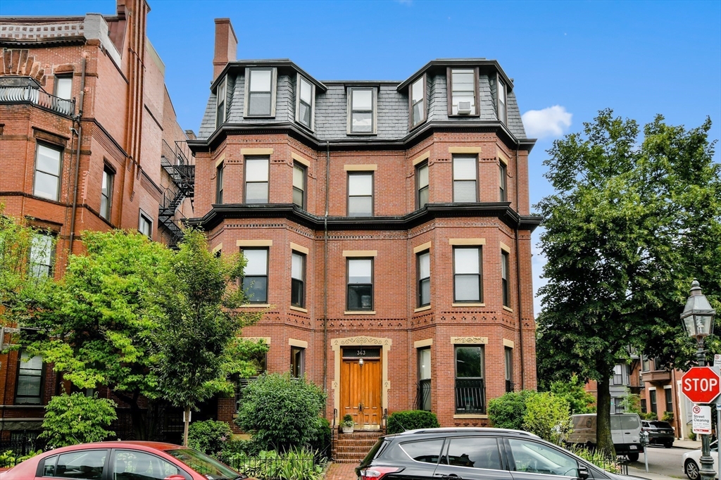 363 Marlborough St # 3
