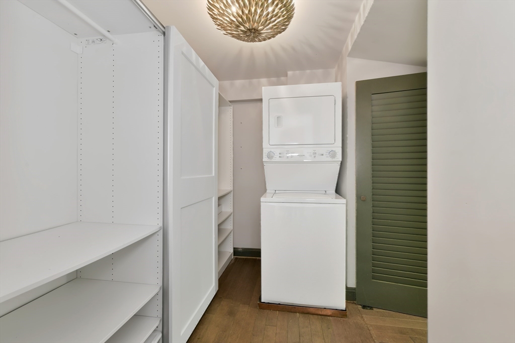 363 Marlborough St # 3