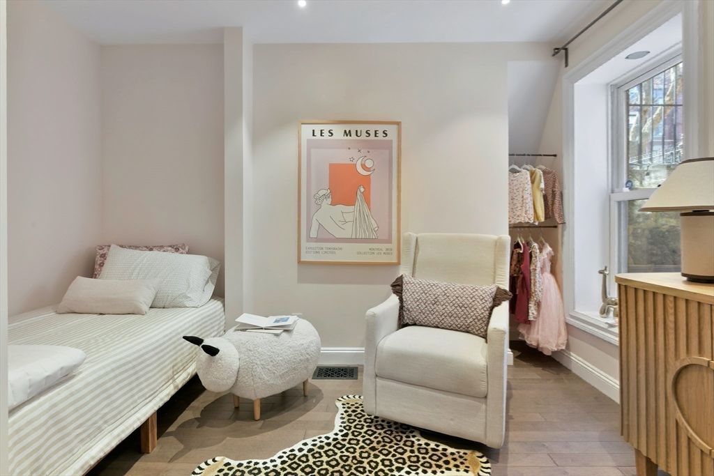 363 Marlborough St # 3