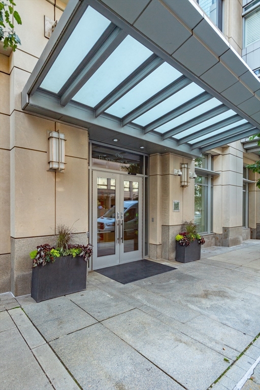 1 Huntington Ave # 311