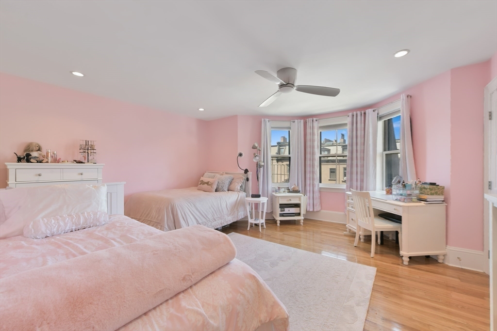 249 Beacon St PH