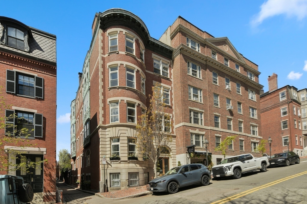101 Mt Vernon St # 3