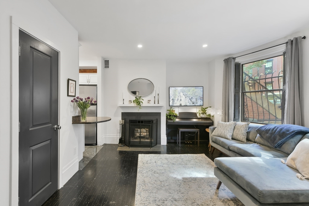 77 Waltham St # 2