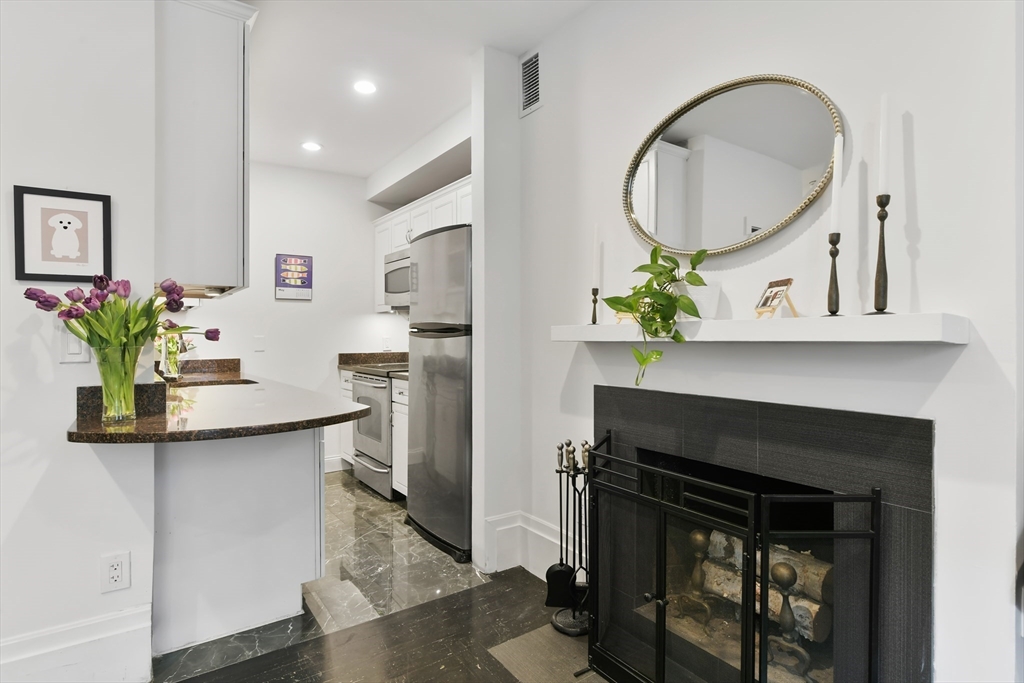 77 Waltham St # 2