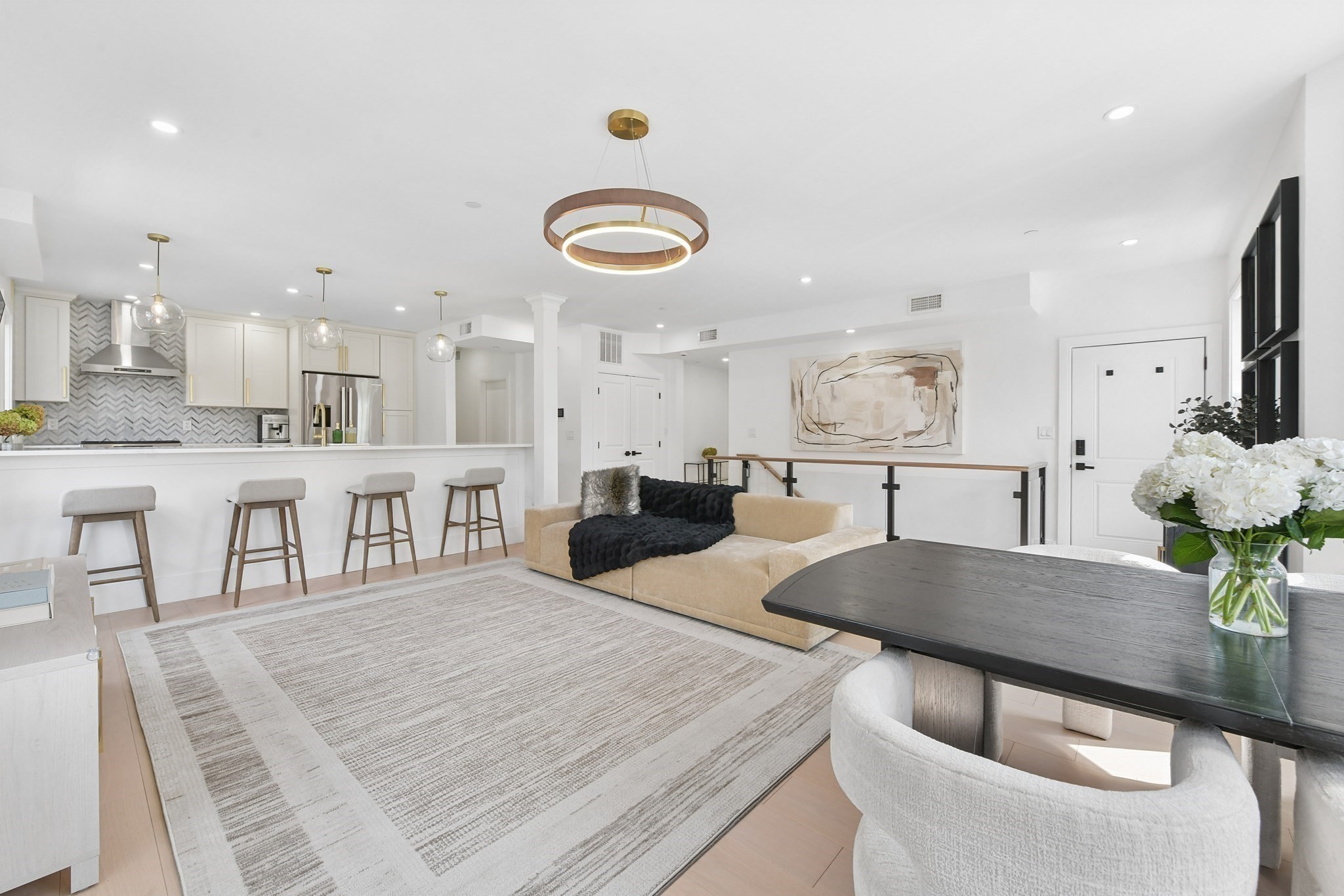 100 White St # 1