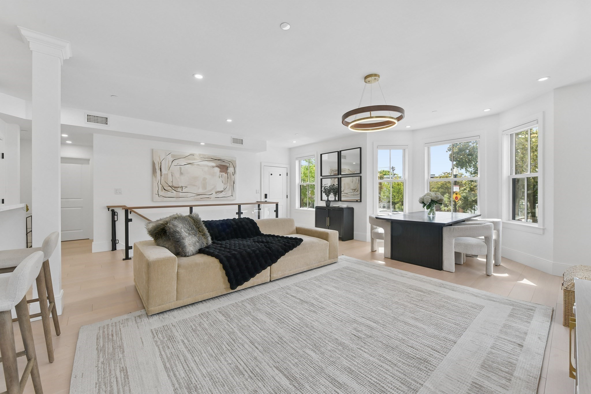 100 White St # 1