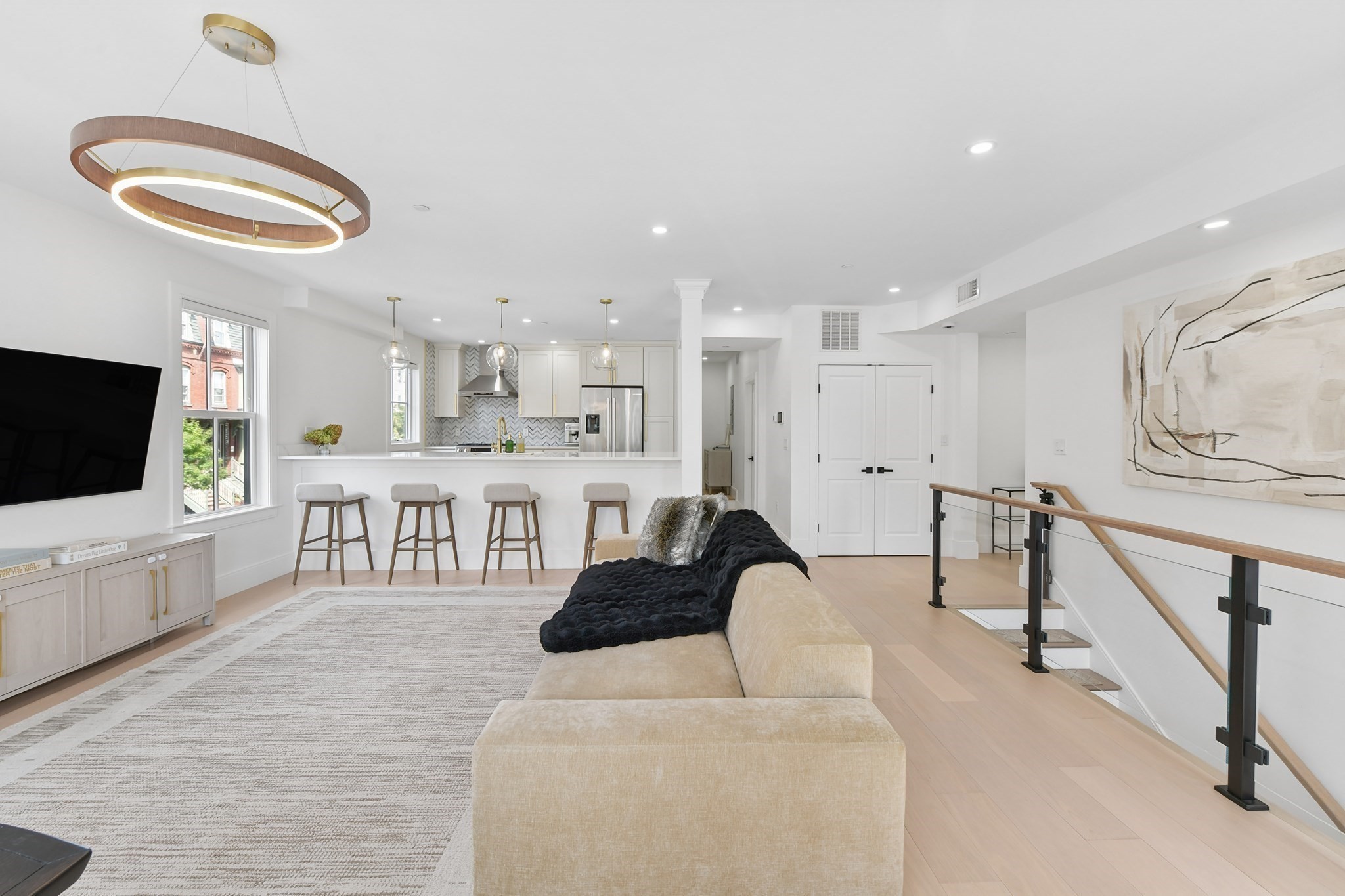 100 White St # 1