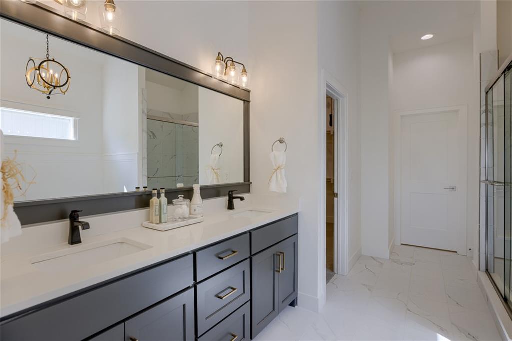 17559 W 165th Street