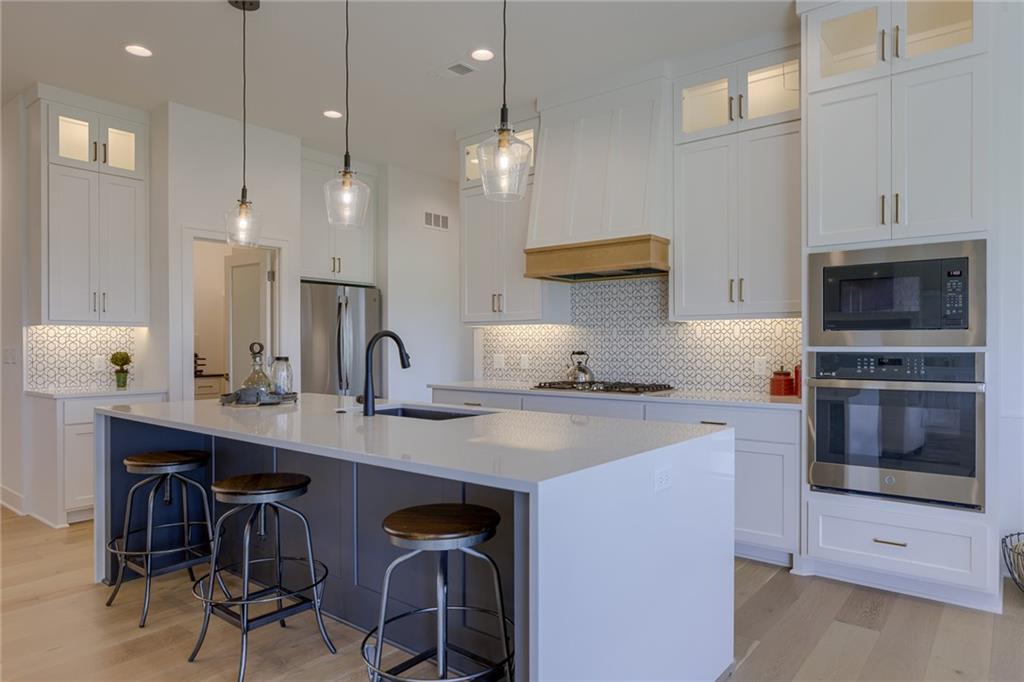 17559 W 165th Street